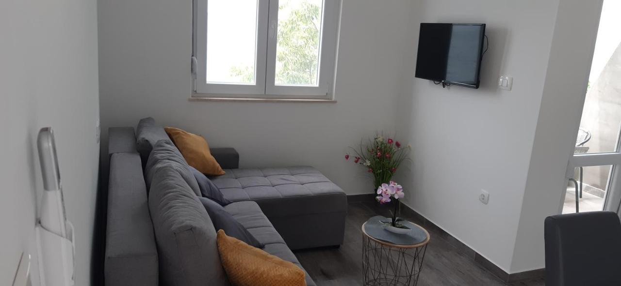 Apartmani Antea Стариград-Пакленица Екстериор снимка