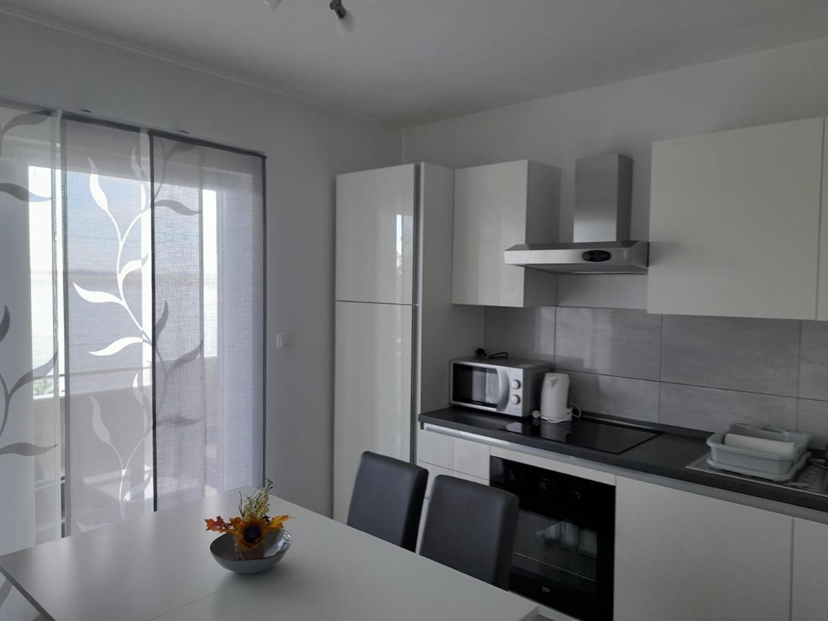 Apartmani Antea Стариград-Пакленица Стая снимка